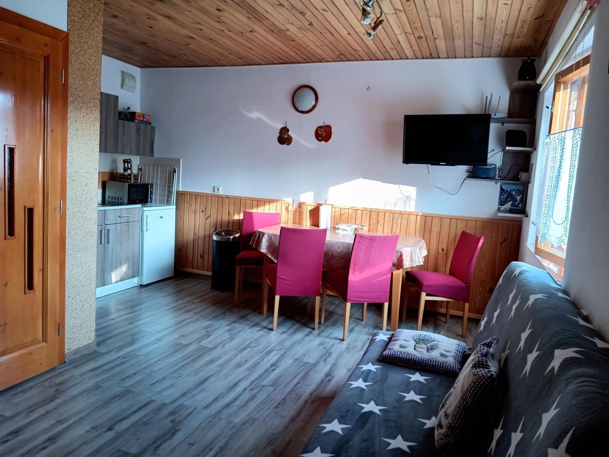 Apartman Paula ลิปตอฟสกี โตรเวก ภายนอก รูปภาพ